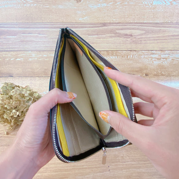 薄くて軽くて大容量なL字長財布 14枚カードポケット 牛革 カラフル 日本製 Squeeze