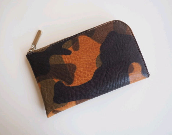 薄くて軽いコンパクトな財布 10枚カードポケット イタリアンレザー 迷彩 キャメル スクイーズ