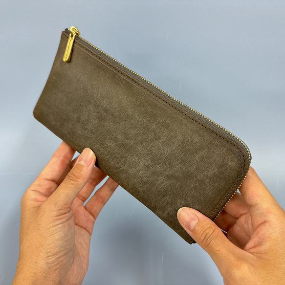 薄くて軽いL字長財布 24枚カードポケット イタリアンレザー MARGOT