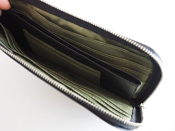 薄くて軽くて大容量なL字長財布 14枚カードポケット 牛革 格子柄 Squeeze