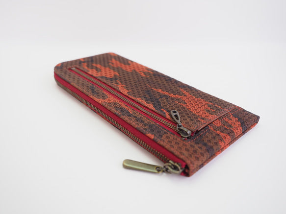 薄くて軽くて大容量なL字長財布 14枚カードポケット スペインシープ