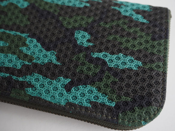 薄くて軽くて大容量なL字長財布 14枚カードポケット スペインシープ