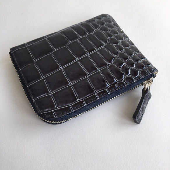 薄マチで使いやすい ハーフ財布 牛革 エナメルクロコ型押し ネイビー ミニ財布 Squeeze スクイーズ 日本製