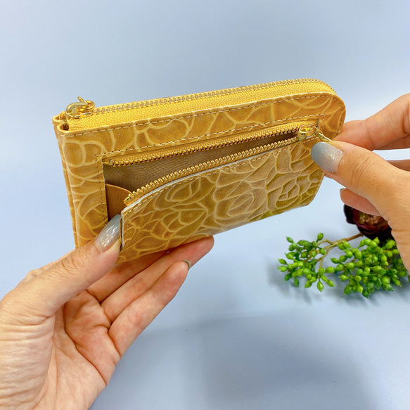 薄くて軽いコンパクトな財布 10枚カードポケット エナメルローズ【スクイーズ】