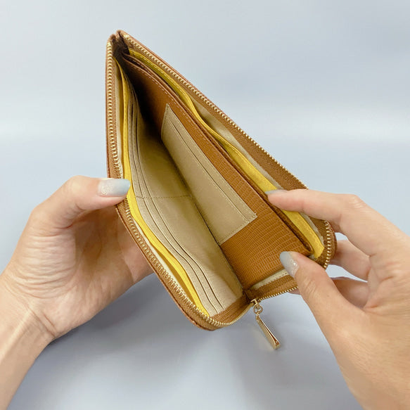薄くて軽くて大容量な長財布 14ZipWallet Squeeze 日本製