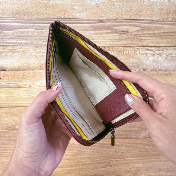 薄くて軽くて大容量なL字長財布 14枚カードポケット 牛革 バラ型押し