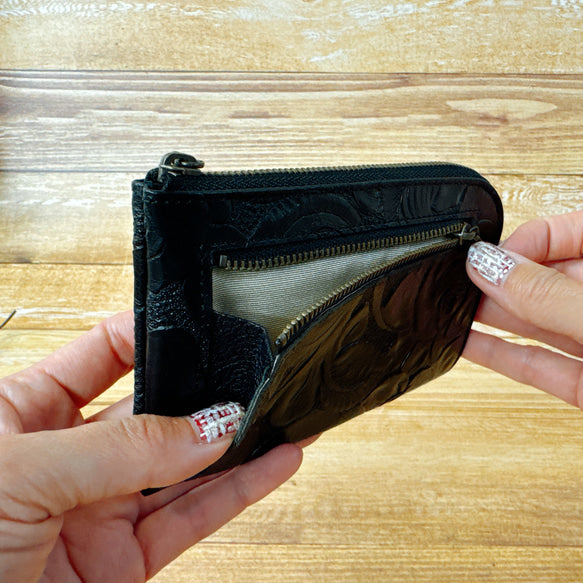 薄くて軽いコンパクトな財布 10枚カードポケット ヴィンテージ バラ型押し