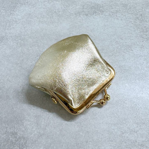 《受注生産》2月末頃完成予定 ぷっくりゴールドのがまぐち 牛革 シャンパンゴールド 【スクイーズ】