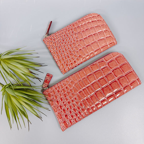 薄くて軽いL字長財布  24枚カードポケット  エナメルローズ