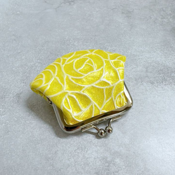 革のがまぐち 牛革 エナメルローズ　スクィーズ squeeze