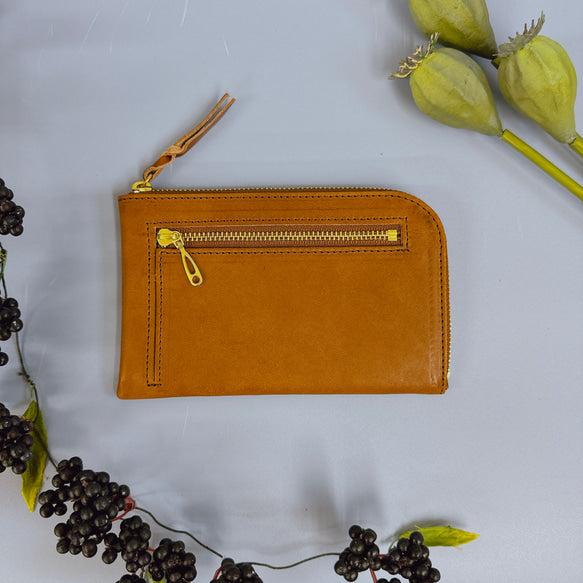 【育てる革シリーズ】 薄くて軽いコンパクトな財布　10枚カード　イタリアンレザー　maine　引手革