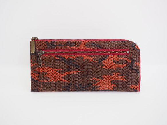 薄くて軽くて大容量なL字長財布  14枚カードポケット  スペインシープ