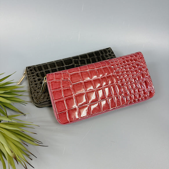 ラウンド長財布 Zip-Around Wallet 　エナメル　クロコ　型押し 【スクイーズ】