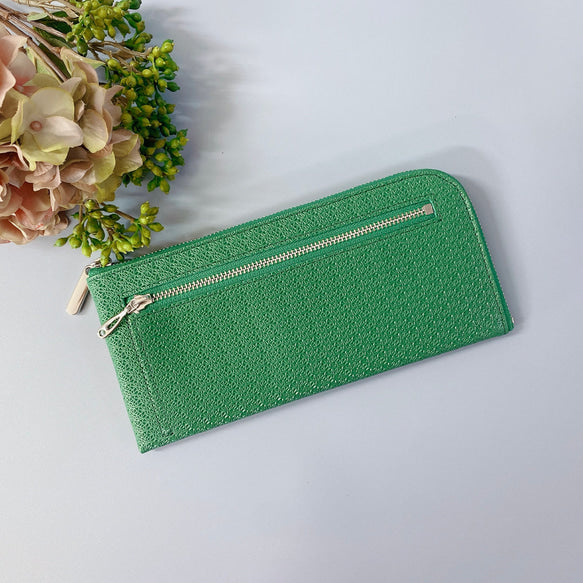 薄くて軽くて大容量な長財布 14ZipWallet レース型押し Squeeze