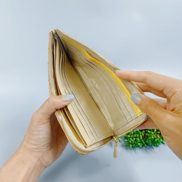 薄くて軽いL字長財布  24枚カードポケット  エナメルローズ