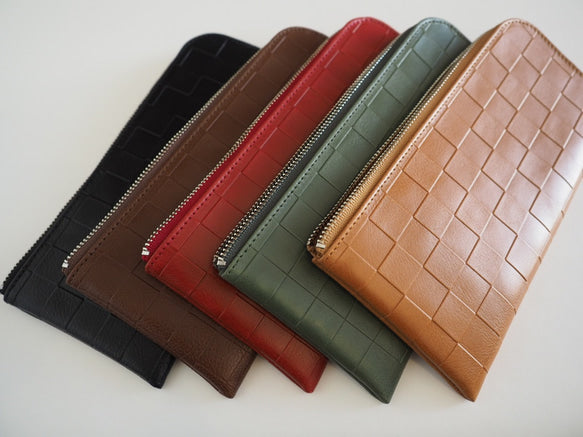 薄くて軽くて大容量なL字長財布  14枚カードポケット  牛革  格子柄  Squeeze
