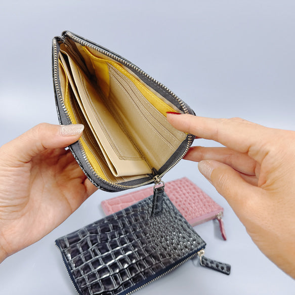 薄くて軽いコンパクトな財布 10枚カードポケット　エナメル クロコ 型押し 【Squeeze スクイーズ】