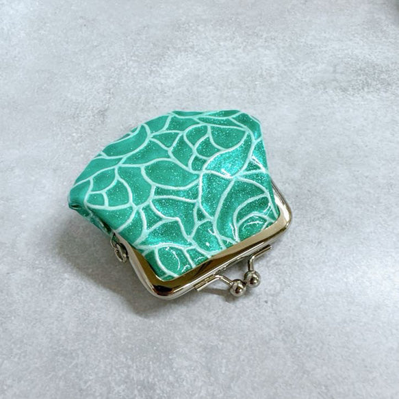 革のがまぐち 牛革 エナメルローズ　スクィーズ squeeze