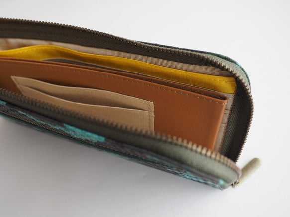 薄くて軽くて大容量なL字長財布  14枚カードポケット  スペインシープ