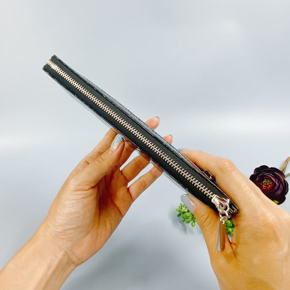 薄くて軽いL字長財布  24枚カードポケット  エナメルローズ