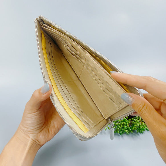 薄くて軽いL字長財布  24枚カードポケット  エナメルローズ