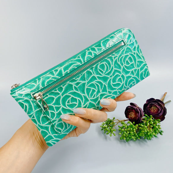 薄くて軽いL字長財布  24枚カードポケット  エナメルローズ