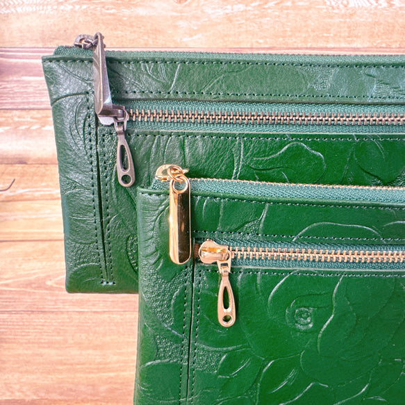 薄くて軽くて大容量なL字長財布 14枚カードポケット 牛革 バラ型押し