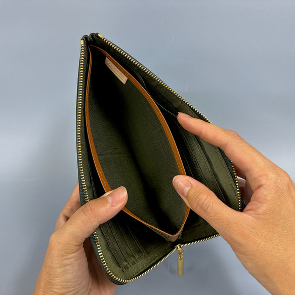 薄くて軽いL字長財布 24枚カードポケット イタリアンレザー MARGOT