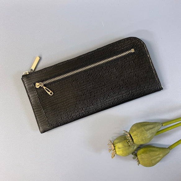 薄くて軽くて大容量な長財布 14ZipWallet Squeeze 日本製