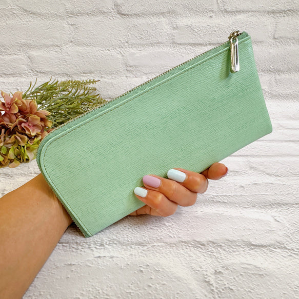 薄くて軽くて大容量なL字長財布 14枚カードポケット 牛革 スムース 日本製