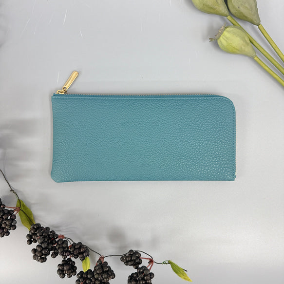 薄くて軽いL字長財布 24枚カードポケット　イタリア 牛革 艶シュリンク　スカイブルー【Squeeze スクイーズ】