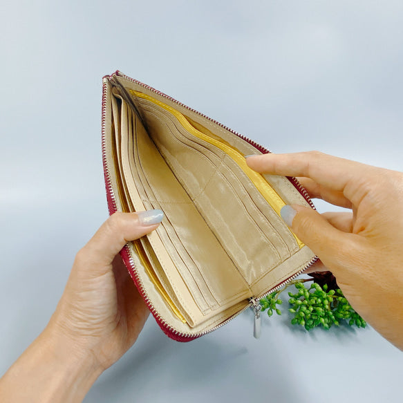 薄くて軽いL字長財布  24枚カードポケット  エナメルローズ