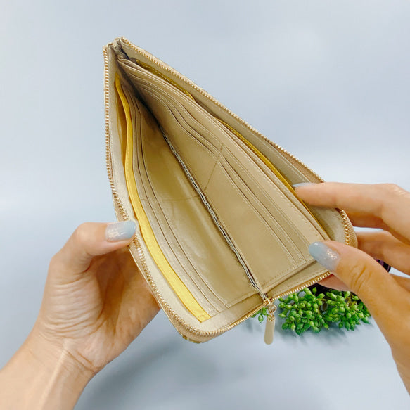 薄くて軽いL字長財布  24枚カードポケット  エナメルローズ