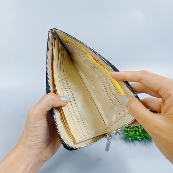 薄くて軽いL字長財布  24枚カードポケット  エナメルローズ