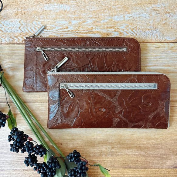 薄くて軽くて大容量なL字長財布 24枚カードポケット 牛革 バラ型押し ヴィンテージ ブラウン